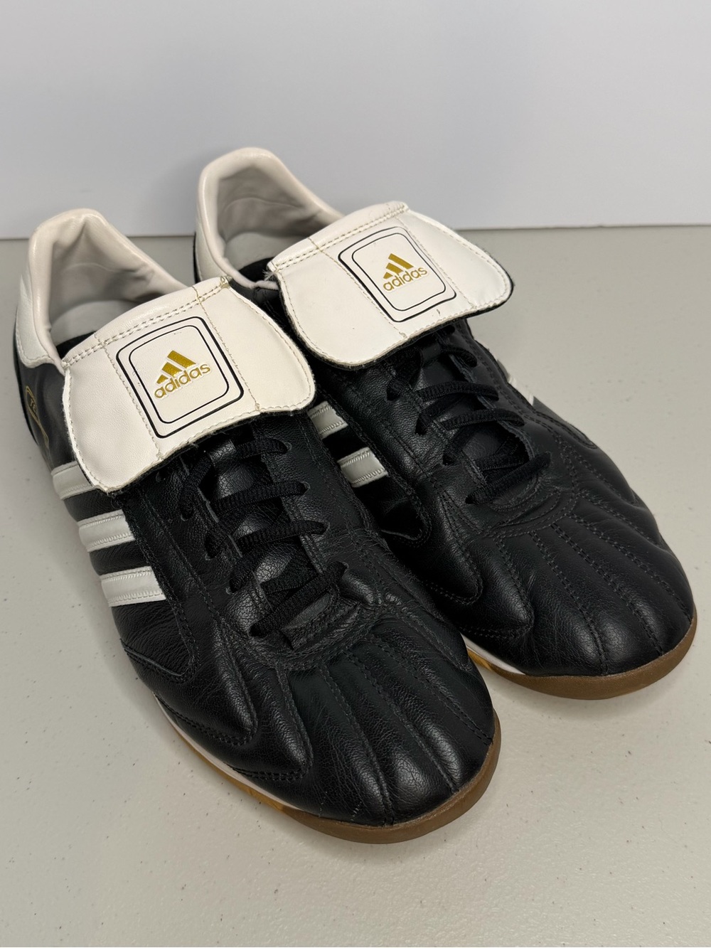Vintage 2007 adidas Telstar Indoor Soccer Shoes Black Leather Size 11.5